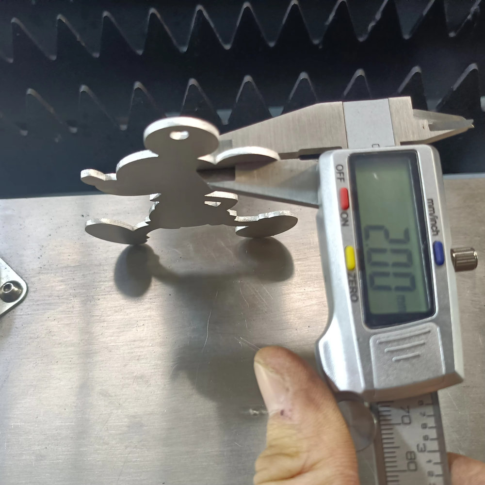 Profesjonalna wycinarka lasero – Industrial Laser Metal Cutter recenzja i cena