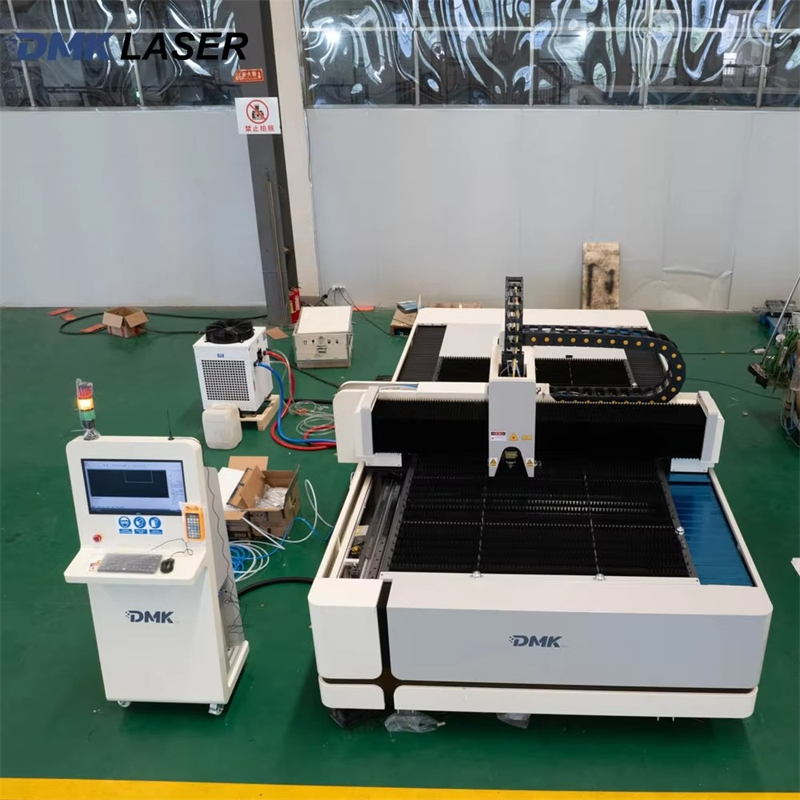 Pojedynczy stół tnący TQL-F300 – Industrial Laser Metal Cutter recenzja i cena