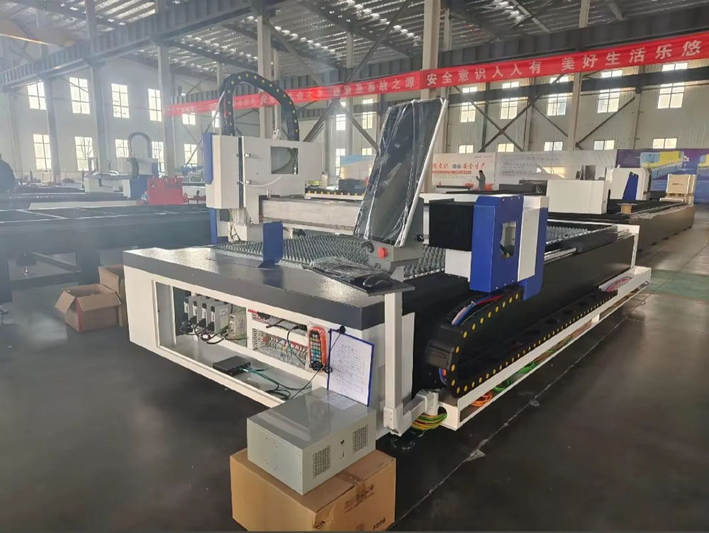 Przemysłowa maszyna do cięcia  – Industrial Laser Metal Cutter recenzja i cena