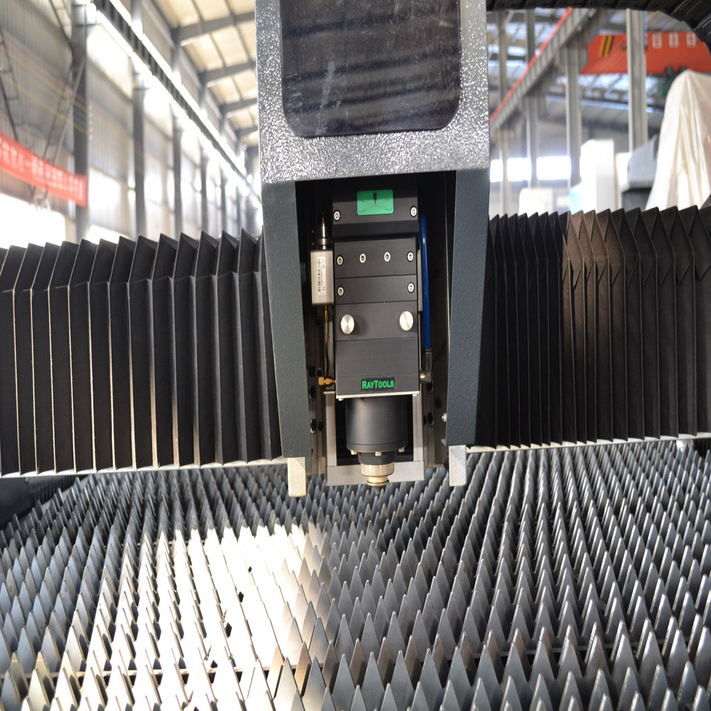Wytrzymała, odsłonięta maszyna – Industrial Laser Metal Cutter recenzja i cena